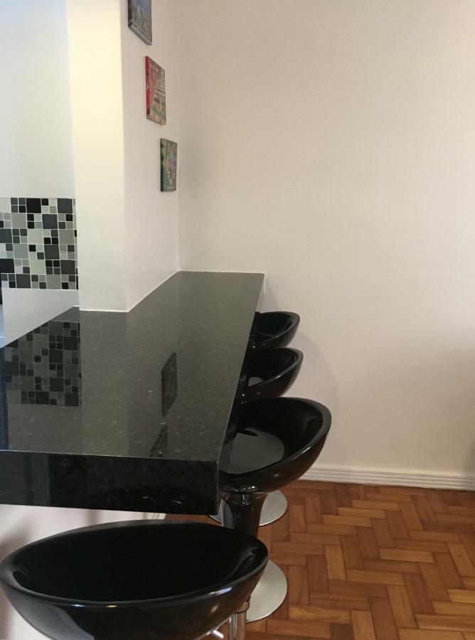 Apartamento 1 Quarto Reformado Em Copacabana Lägenhet Rio de Janeiro Exteriör bild